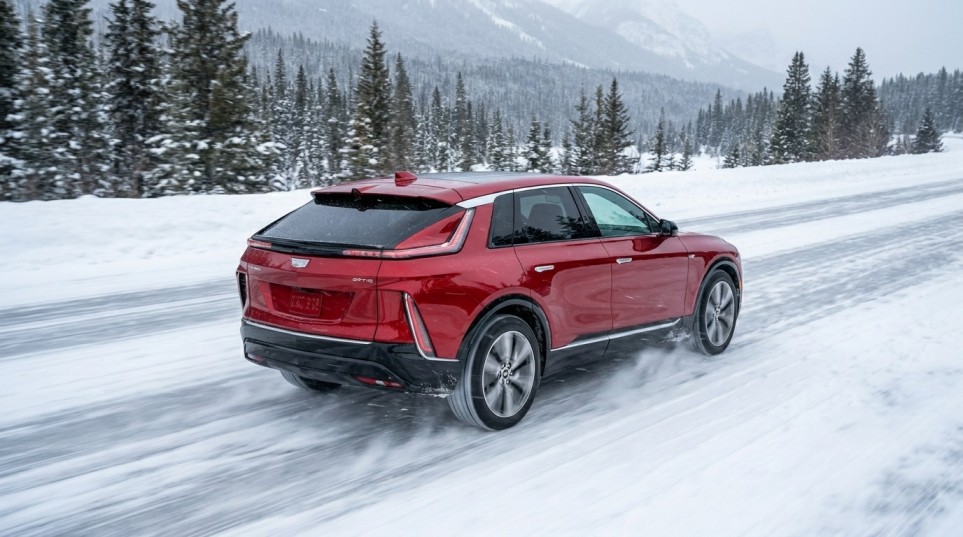 2026 Cadillac Optiq Canada winter range and performance