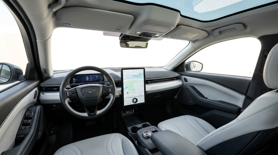 2026 Ford Mustang Mach-E Canada premium interior