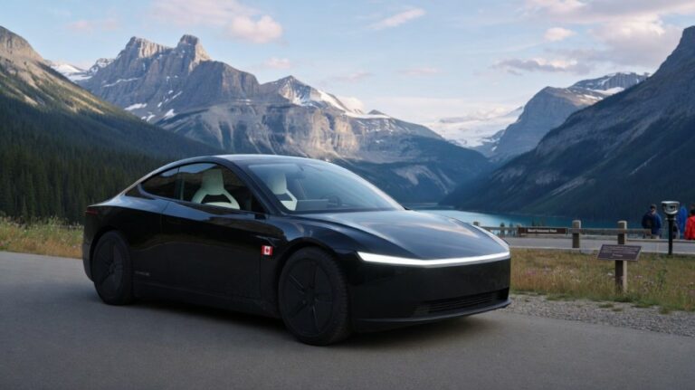 Tesla Cybercab Canada 2027 Update