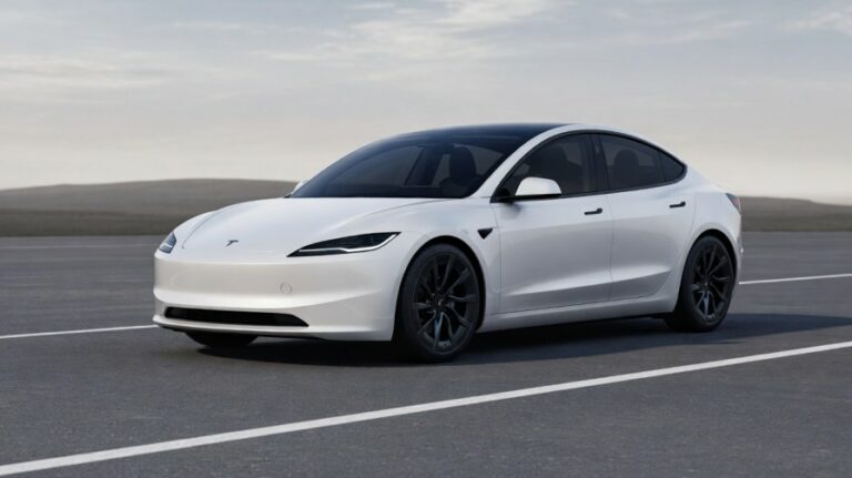 Tesla Model 3 Rear Wheel Drive clean view